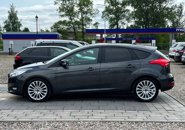 Ford Focus cena 41900 przebieg: 162000, rok produkcji 2017 z Świętochłowice małe 277